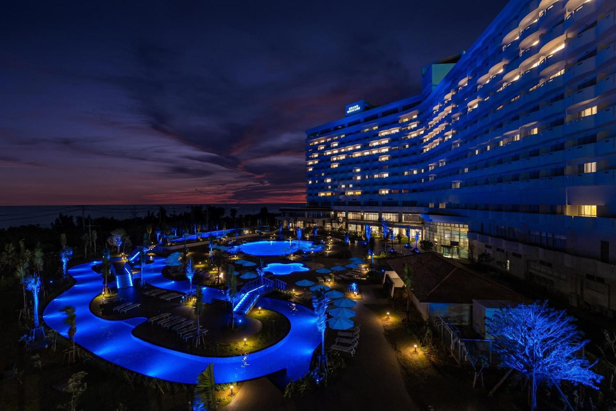 Grand Mercure Okinawa Cape Zanpa Resort Yomitan Exterior foto